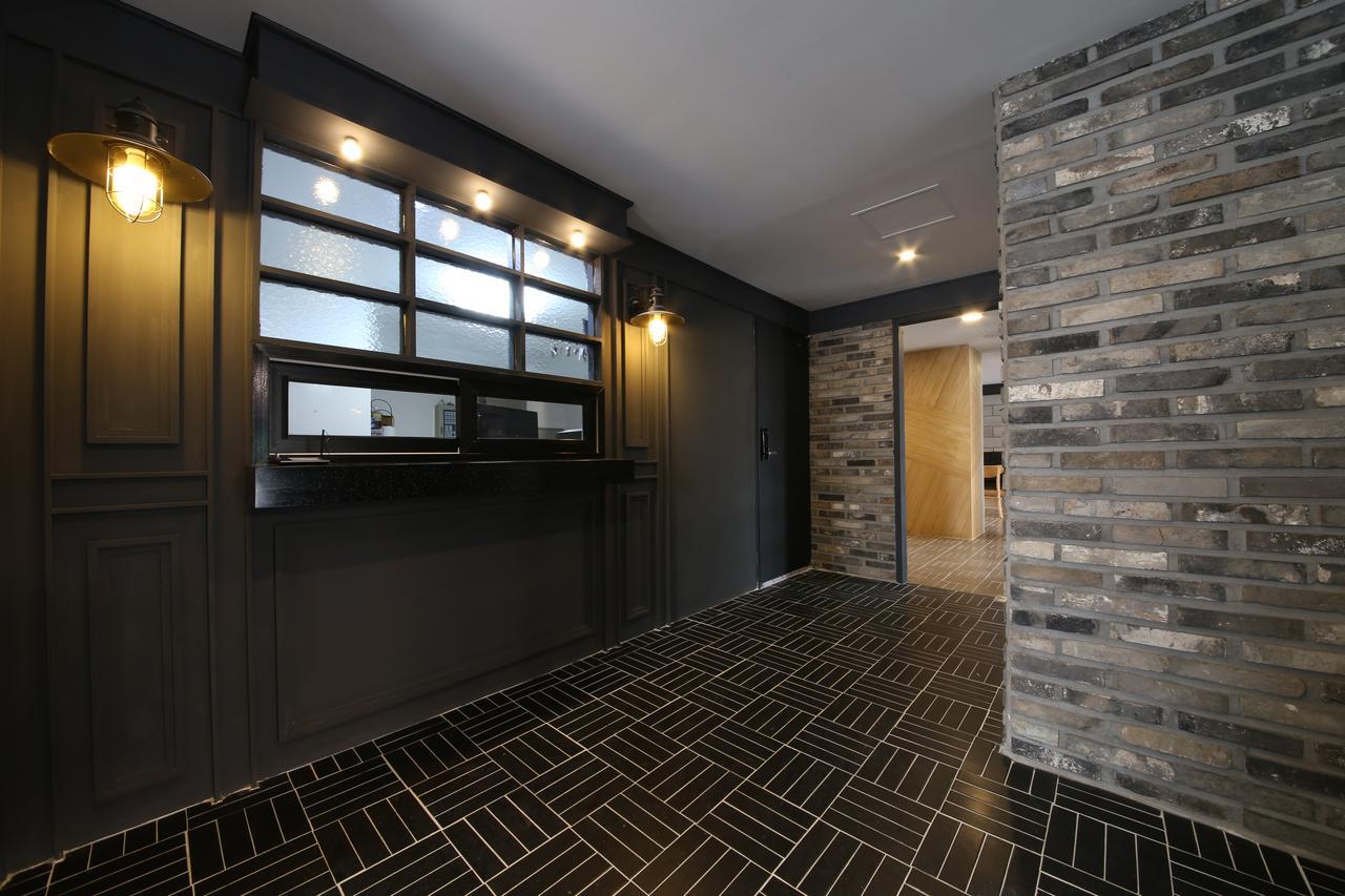 Hotel Chicago Changwon Zewnętrze zdjęcie